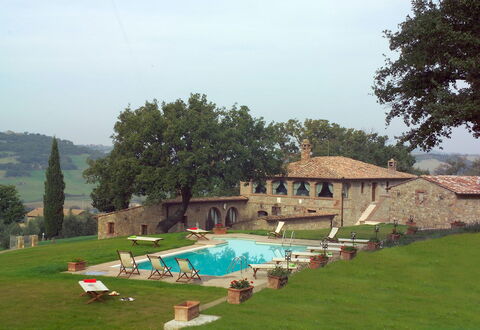 Villa Montichiello: Estate, Svømmepøl, Hacienda, Villa, Mansion, Backyard, Stuehus, Gårdsplads, Hotel