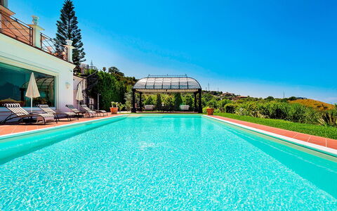 Blue Star Villa: Svømmepøl, Udvej, Fritid, Hacienda, Estate, Eco Hotel, Villa, Hotel, Landscaping, Ferieby