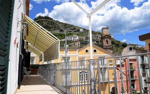 Casa Minori: Kompositmateriale, Urban Design, Altan, Lejlighed, Trappe, Gelænder, Baluster