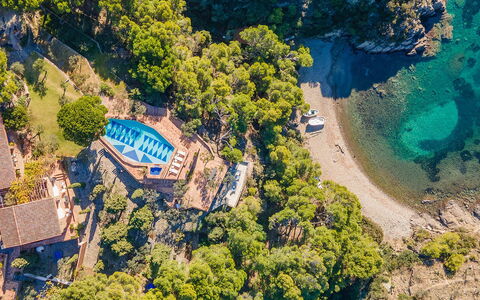 Casa Gigliola: Krop Af Vand, Kyst, Coastal Og Oceaniske Landskabsformer, Udvej, Hav, Cove, Kyst, Bugt, Luftfotografering, Tropics
