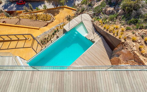 Villa Mirante: Svømmepøl, Udvej, Kompositmateriale, Eco Hotel, Villa, Trappe, Hotel, Ferieby, Udendørs Møbler, Dæk