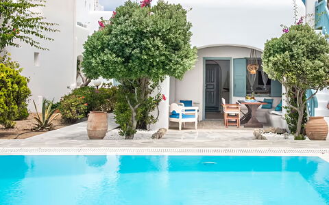 Mykonos Pool House 2