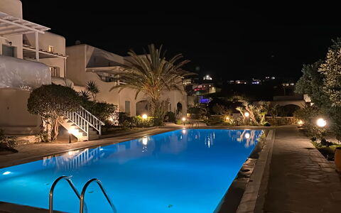 Mikonos Pool House 6: Svømmepøl, Udvej, Thermae, Eco Hotel, Hacienda, Hotel, Ferieby, Udendørs Møbler, Liggestol