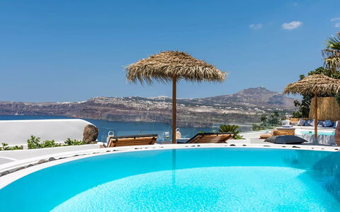 Villa Sean: Svømmepøl, Udvej, Stol, Hotel, Udendørs Møbler, Eco Hotel, Ferieby, Villa, Paraply, Badeby