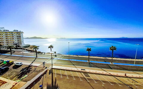 Los Ibicencos: Horisont, Hav, Kyst, Gadebelysning, Kyst, Strand, Hotel, Highway, Bugt