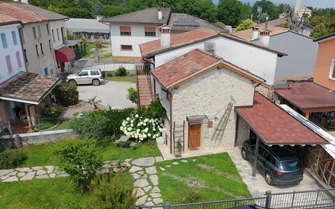 La Casetta dei Palù, Valdobbiadene: Bygning, Hus, Boligområde, Tag, Kvarter, Hjem, Stad, Menneskelig Bosættelse, Urban Design