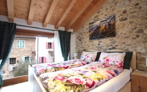 La Casetta dei Palù, Valdobbiadene: Møbel, Sengetøj, Pude, Stueplante, Altan, Throw Pillow, Udvej, Hotel, Pude, Blomsterkrukke