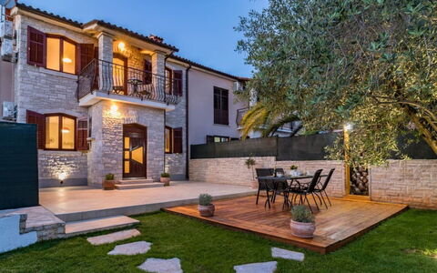 Villa Pietra: Hav, Ocean, Kyst, Sollys, Skygge, Aften, Altan, Markise, Strand, Skygge