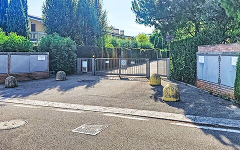 I Vigneti del Garda: Lejlighed, Udvej, Altan, Hotel, Svømmepøl, Ferieby, Strand