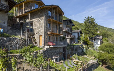 Valtellina 645: Hus, Hjem, Sommerhus, Landdistrikt, Landsby, Hældning, Bjerglandsby, Altan, Estate, Villa