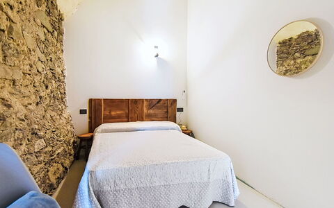 Valtellina 645: Væg, Soveværelse, Indretning, Sengetøj, Seng, Sengetøj, Etage, Bed Frame, Værelse, Loft