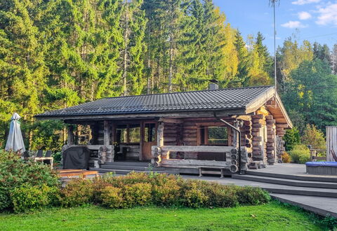 Kivikoski: Svømmepøl, Udvej, Estate, Eco Hotel, Hacienda, Villa, Hotel, Ferieby, Badeby, Mansion