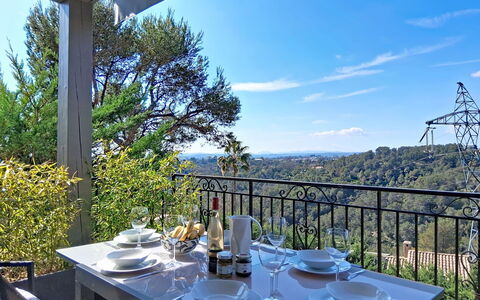 Domaine de L'Etoile: Svømmepøl, Udvej, Estate, Eco Hotel, Hacienda, Villa, Hotel, Ferieby, Badeby, Mansion