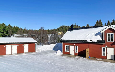 Svanhågna Gård: Træ, Sommerhus, Hjem, Hus, Tag, Sidespor, Vinter, Sne, Fryser, Hældning
