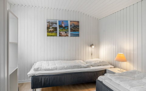 Thorsmod - 1.8Km from the Sea: Træ, Etage, Soveværelse, Loft, Seng, Sengetøj, Sengetøj, Bed Frame, Hårdttræ, Planke