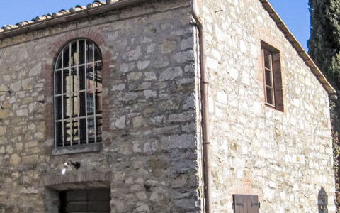 Fiore di Mandorlo: Boligområde, Hjem, Hus, Dør, Lejlighed, Forstad, Altan, Gårdsplads, Gård, Indkørsel