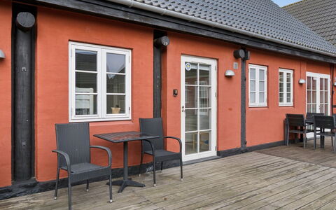 Yaris - 4.5Km from the Sea: Blå, Sommerhus, Hus, Hjem, Stuehus, Estate, Sidespor