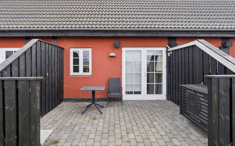 Yaris - 4.5Km from the Sea: Blå, Sommerhus, Hus, Hjem, Stuehus, Estate, Sidespor