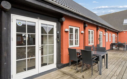 Hinrich - 4.5Km from the Sea: Lejlighed, Altan, Ejerlejlighed, Hotel, Skygge