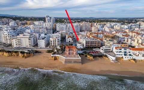 Ninho Do Mar: Facade, Tag, Solenergi, Skygge, Solenergi, Skur, Sidespor