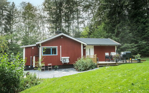 Paradislyckan: Facade, Tag, Solenergi, Skygge, Solenergi, Skur, Sidespor