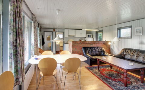 Kate - 700M to the Fjord: Loft, Indretning, Hjem, Couch, Stue, Lysarmatur, Hårdttræ, Bejdse