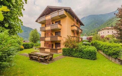 Ginepro: Altan, Bjerglandsby, Dal, Estate, Stuehus, Villa, Hotel, Eco Hotel