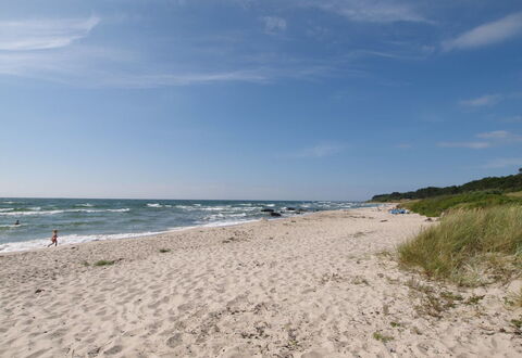 Ermelina - 150M from the Sea: Himmel, Blå, Strand, Kyst, Coastal Og Oceaniske Landskabsformer, Hav, Kyst, Horisont, Sommer