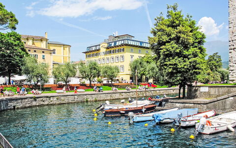 Antica Corte: Vand, Krop Af Vand, Vandvej, City, Sommer, Stad, Bank, Kanal, Sø, Coastal Og Oceaniske Landskabsformer