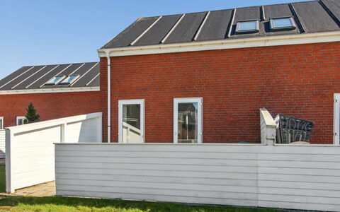 Amlethus - 2.3Km from the Sea: Sommerhus, Skur, Hytte, Stuehus, Prærie, Hytte, Lade, Bjælkehytte, Garden Bygninger