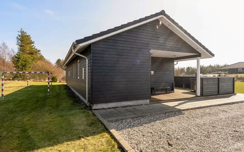 Aava - 600M to the Fjord: Blå, Sommerhus, Hus, Hjem, Stuehus, Estate, Sidespor