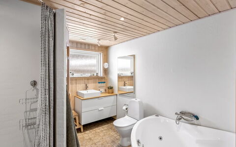 Rickmer - 1.9Km from the Sea: Lejlighed, Udvej, Stol, Skygge, Altan, Køkken & Spisebord, Restaurant, Eco Hotel, Hotel