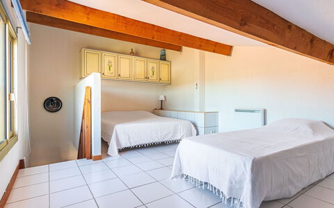 Haïti: Lejlighed, Udvej, Stol, Skygge, Altan, Køkken & Spisebord, Restaurant, Eco Hotel, Hotel