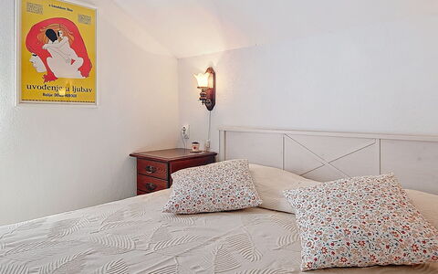 Country Pleasure Cottage: Lejlighed, Udvej, Stol, Skygge, Altan, Køkken & Spisebord, Restaurant, Eco Hotel, Hotel