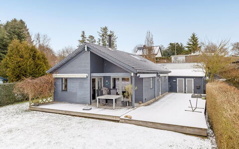 Algut - 80M from the Sea
