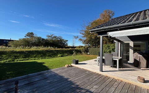 Algut - 80M from the Sea