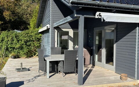 Algut - 80M from the Sea