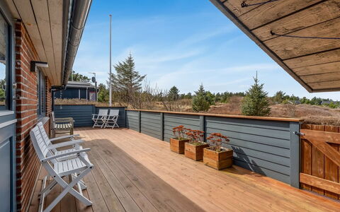 Severina - 900M from the Sea: Træ, Have, Backyard, Land Lot, Hjem, Tag, Skygge, Dæk, Hårdttræ, Gård