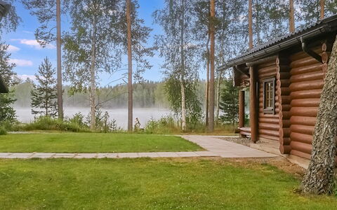 Sinikello: Træ, Sommerhus, Land Lot, Bjælkehytte, Garden Bygninger, Have, Lærk, Sidespor, Hårdttræ, Skygge