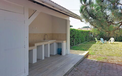 Genet: Etage, Skygge, Udendørs Struktur, Backyard, Beton, Have, Bejdse, Landscaping, Garden Bygninger, Design