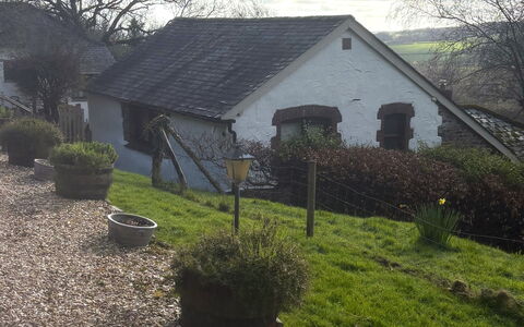 Shipload Cottage: Møbel, Træ, Stol, Etage, Hav, Altan, Hegn, Dæk, Hårdttræ, Bejdse