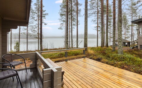 Lystikämän Helmi: Træ, Trægulve, Gulvbelægning, Etage, Hårdttræ, Dæk, Planke, Bejdse, Veranda, Laminat Gulv
