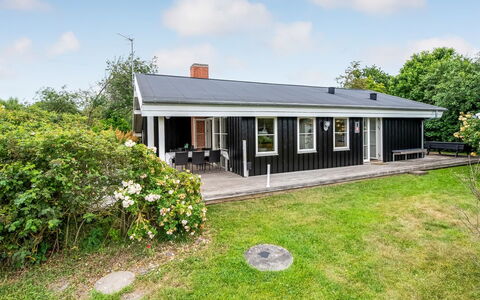 Hava - 250M from the Sea: Træ, Hjem, Veranda, Dæk, Hårdttræ, Tag, Bejdse, Trægulve, Eco Hotel