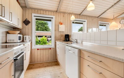 Hava - 250M from the Sea