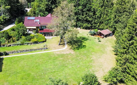 Luna: Tag, Hus, Hjem, Sommerhus, Dør, Sidespor, Estate, Lawn, Gård, Veranda