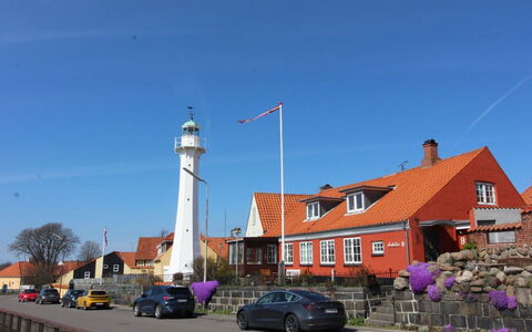 Cedomir - 400M from the Sea: Hus, Tag, Hjem, Pol, Strømforsyning
