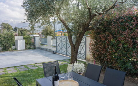 Casa a Un Passo dal Mare: Lejlighed, Urban Design, Ejerlejlighed, Beton, Altan, Dagslys, Gips