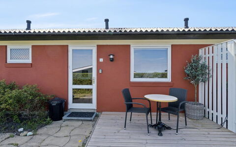 Maksimilian - 300M from the Sea: Møbel, Udendørs Møbler, Bordservice, Bord, Drinkware, Stol, Udendørs Bord, Mad, Flaske