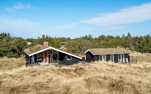 Steinunn - 600M from the Sea
