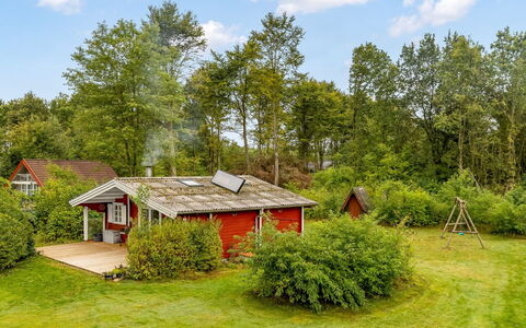 Jalina - 30Km from the Sea: Græs, Hus, Tag, Sommerhus, Busk, Landdistrikt, Land Lot, Hjem, Have